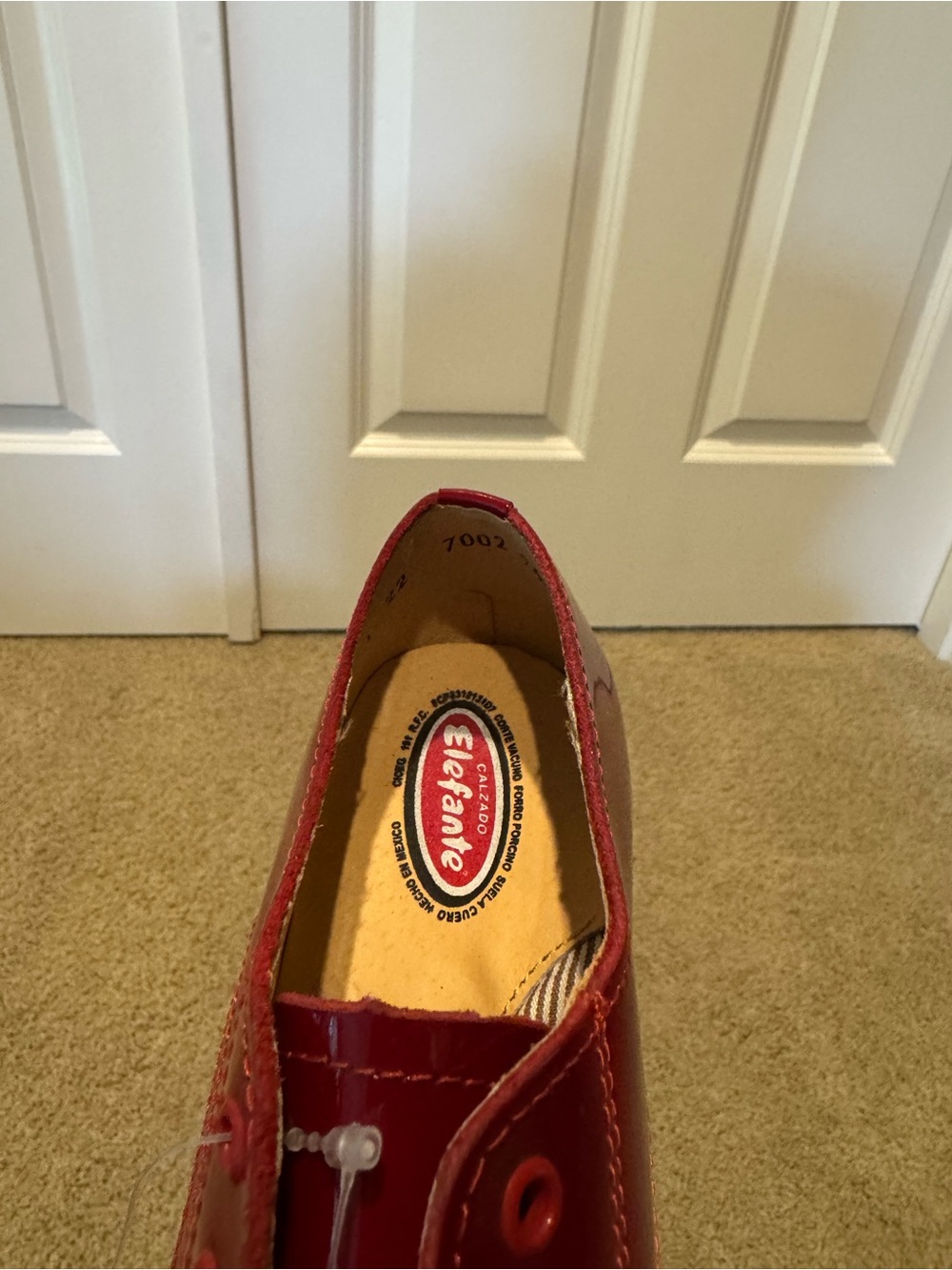 Patent Leather Red Lace-Up Oxfords- Calzado Elefante - Picture 7 of 8